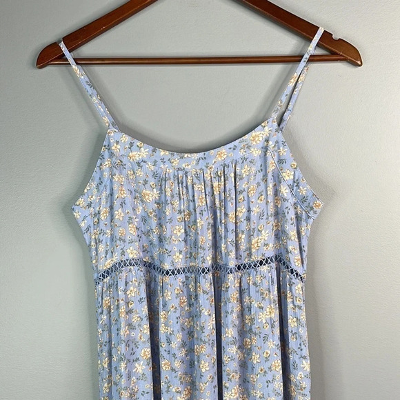 WILD SKYE Tiered Floral Maxi Dress Blue Spaghetti Strap Plisse Milkmaid S - Picture 3 of 12
